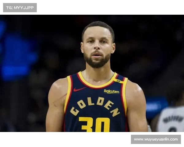 库里领衔的技术对决：超凡三分与精准传球